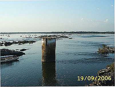 BEIRA RIO EM SO JOO DO ARAGUAA - PA 
POR HEBERTH RIBEIRO SANTOS  - SO JOO DO ARAGUAIA - PA