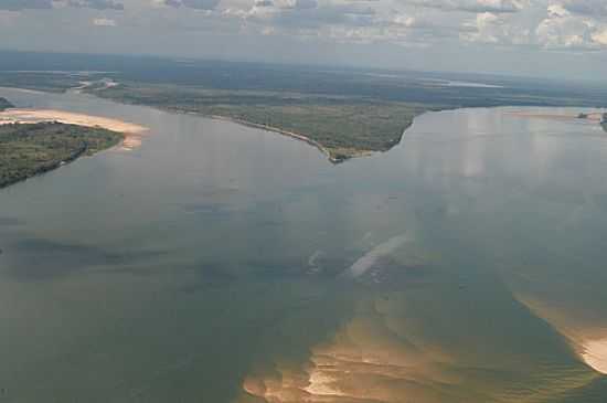 ENCONTRO DOS RIOS TOCANTINS E ARAGUAIA EM SO JOO DO ARAGUAIA-FOTO:JPNCERRADO - SO JOO DO ARAGUAIA - PA