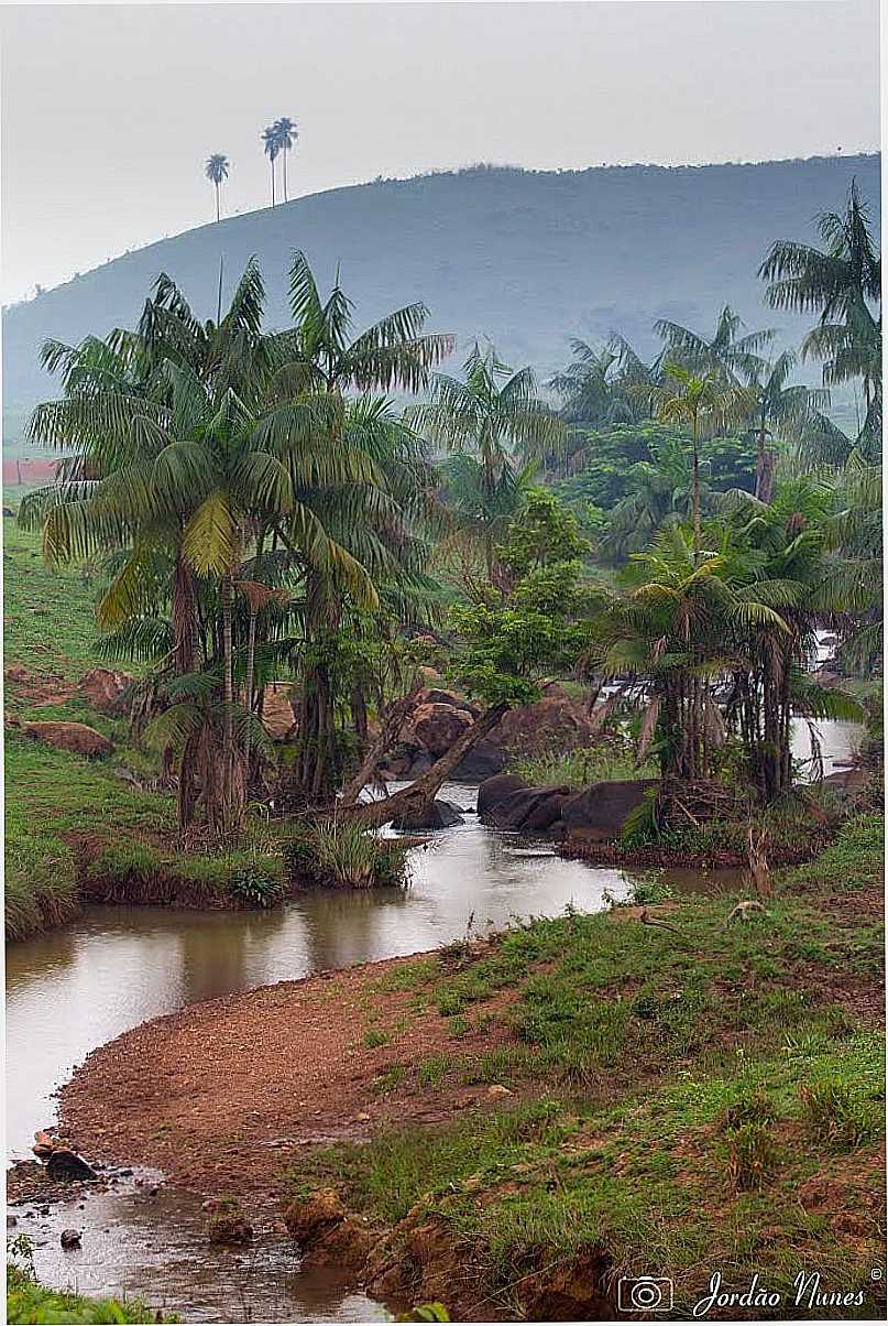 SERRA PELADA-PA-RIO EM SERRA PELADA-FOTO:JORDAO NUNES FARIAS  - SERRA PELADA - PA