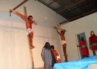 PAIXO DE CRISTO P. SO FRANCISCO DE ASSIS SEXTA-FEIRA SANTA. FOTO EDNEY L. DE ARAJO, POR EDNEY LISBOA DE ARAJO. - TAILNDIA - PA