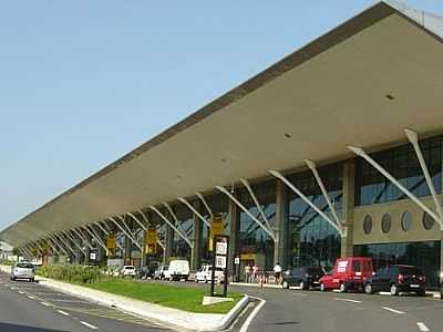 ENTRADA AEROPORTO-FOTO:RENAN PERES - VAL-DE-CES - PA