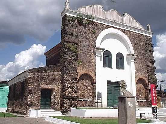 IGREJA DE PEDRA EM VIGIA-FOTO:THOMAZELLI - VIGIA - PA