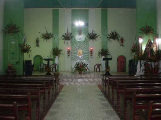 INTERIOR DA MATRIZ, POR REINALDO LAREDO - VILA DO CARMO DO TOCANTINS - PA