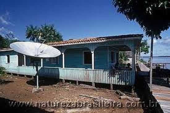 CASA RIBEIRINHA-FOTO:NATUREZABRASILEIRA - VISTA ALEGRE - PA