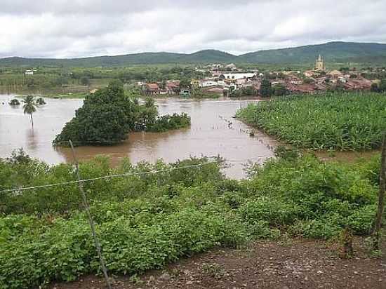 O RIO E A CIDADE DE AGUIAR-FOTO:FRANCISCO MANOEL FIL - AGUIAR - PB