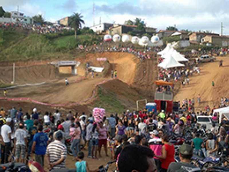 EMANCIPAO POLTICA E MOTOCROSS |
DATA - 5 DE SETEMBRO - ALAGOA NOVA - PB