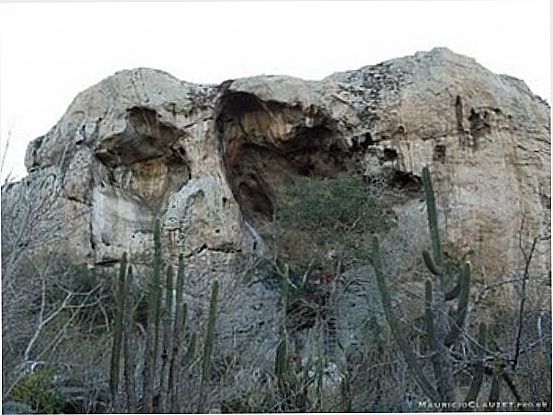 PEDRA FURADA, POR OLAVO BASSI - ALGODO DE JANDARA - PB