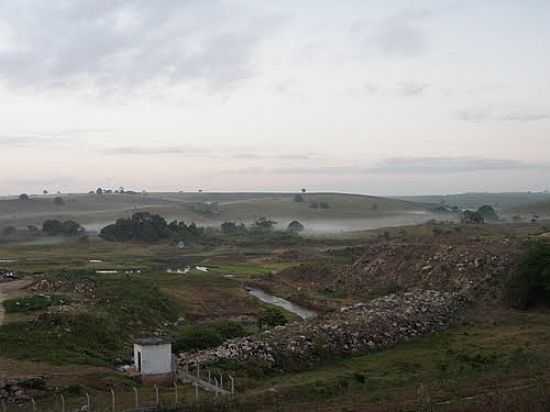 BARRAGEM DE ARAAGI-FOTO:SAULO NAZION - ARAAGI - PB