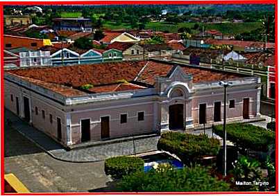 ANTIGO MERCADO VISTO DA TORRE DA IGREJA, POR MAILTON TARGINO DA SILVA - ARARUNA - PB