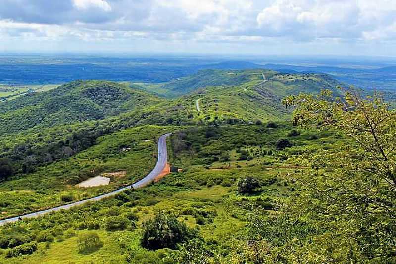 SERRA DE ARARUNA - FOTO BERG_NORDESTINO.  - ARARUNA - PB