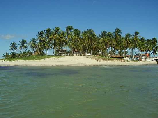 PONTA DAS TRINCHEIRAS NA BAA DA TRAIO-FOTO:VALDECIBAIA - BAA DA TRAIO - PB