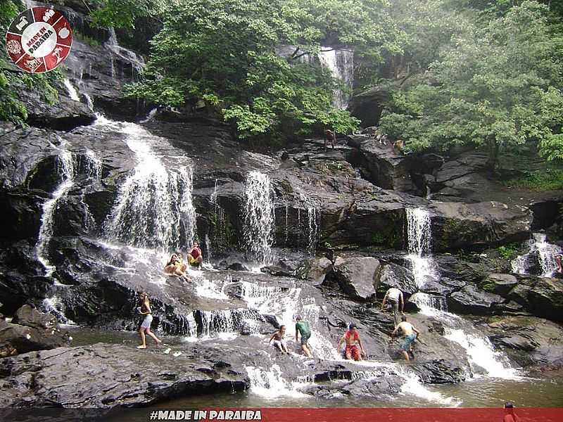 CACHOEIRA DO RONCADOR - PB, LOCALIZADA ENTRE OS MUNICPIOS DE PIRPIRITUBA E BANANEIRAS - BANANEIRAS - PB