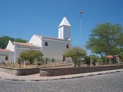 LATERAL DA IGREJA-FOTO:BENELLI_MAN - CANDEAL - BA