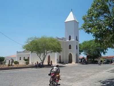 RUA DA IGREJA-FOTO:BENELLI_MAN - CANDEAL - BA