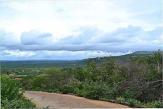 CACIMBAS-PB-VISTA DO VALE NAS PROXIMIDADES-FOTO:RAFAEL JOS RORATO - CACIMBAS - PB