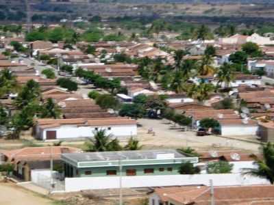 PARTE DA CIDADE VISTA DO BAIRRO SERRINHA, POR LUCIA FAUSTINO - CUBATI - PB