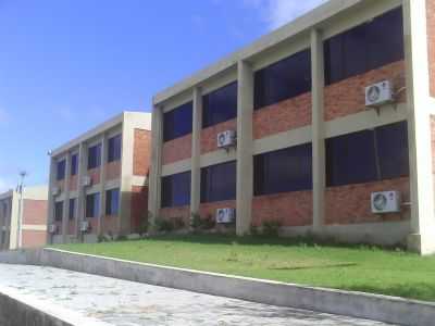  CENTRO DE EDUCAO E SADE DA UFCG - CAMPUS CUIT/PB, POR ANDR - CUIT - PB