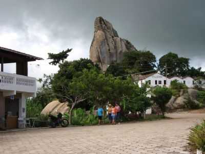 PEDRA SANTO ANTONIO, POR FABIO JUNIOR - FAGUNDES - PB