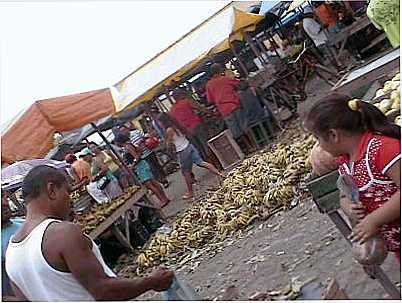 FEIRA DE ING AOS SBADOS, POR  MARISA AMARAL - ING - PB