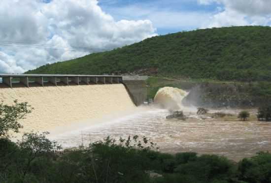 BARRAGEM DE ACAU, POR LAURILCIA VALENTIM - ITATUBA - PB