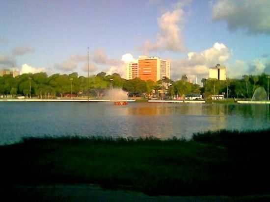 VISTA DA LAGOA SOLON DE LUCENA, POR BAIANNO JURACI - JOO PESSOA - PB