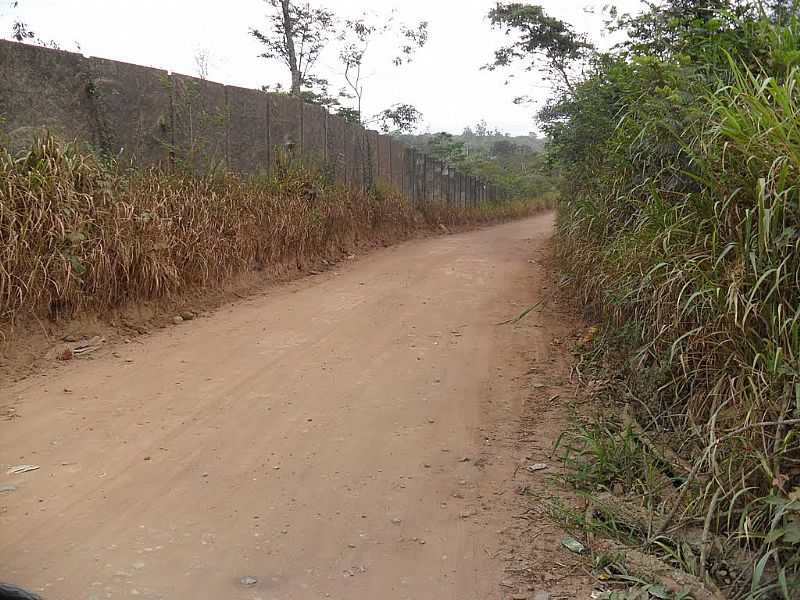 LAGOA SECA-PB-ESTRADA PARA A CACHOEIRA DO PINGA-FOTO:FRETANTE - LAGOA SECA - PB