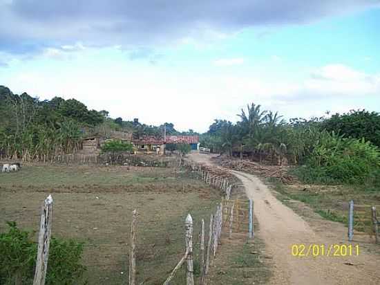 ESTRADA NA ZONA RURAL DA VILA MAIA-FOTO:GIOVANETIO - MAIA - PB