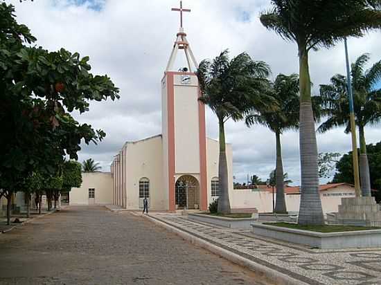 PRAA E IGREJA DE MANARA-PB-FOTO:ESANTOSLMA - MANARA - PB