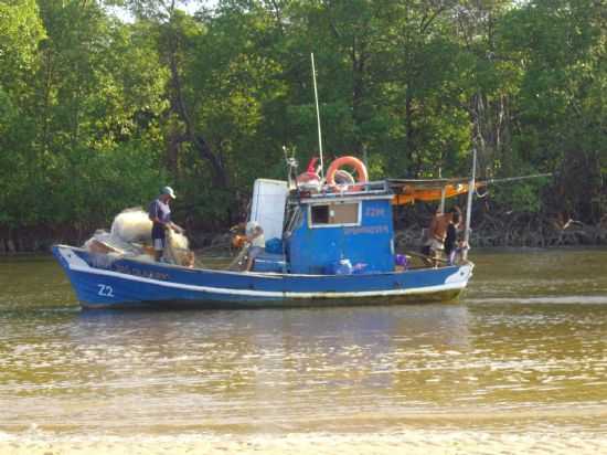 PASSEIOS DE BARCO EM COQUEIRINHO, POR ROGRIO LUCAS - MARCAO - PB