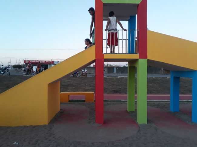 PARQUE INFANTIL, POR JOSE RODRIGUES - MARI - PB