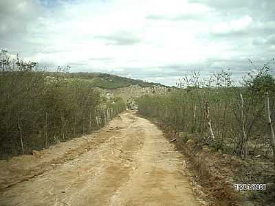 PEDRA DO SINO, MONTE HOREBE-PARABA  POR CARLYLE - MONTE HOREBE - PB