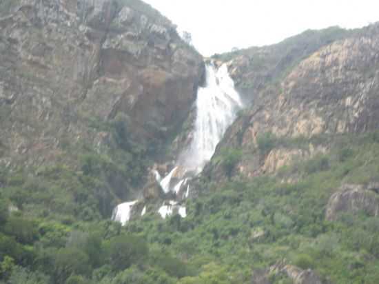 CACHOEIRA DE LIVRAMENTO, POR MARILENE - CARAGUATA - BA