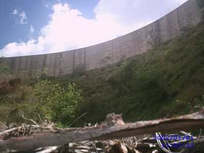 PAREDE DA BARRAGEM SACO, PRIMEIRA DO BRASIL EM CONCRETO COMPACTADO COM ROLO, POR FRANCISCO - NOVA OLINDA - PB