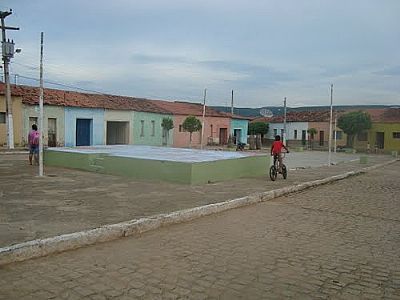 PALCO PARA APRESENTAES FESTIVAS-FOTO:ARGEMIRO ARAUJO LEIT  - OLHO D' GUA - PB