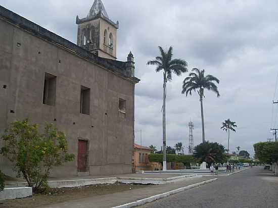 PILAR-PB-PRAA E LATERAL DA MATRIZ DE N.SRA.DO PILAR-FOTO:CLIO HENRIQUE - PILAR - PB