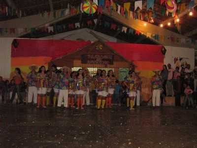 FESTAS JUNINAS, POR JAQUELINE - SANTA CECLIA DE UMBUZEIRO - PB