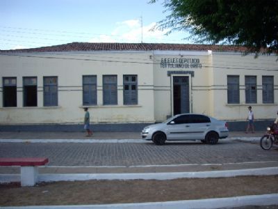 ESCOLA TERTULIANO DE BRITO, POR MEEGAN LUCENA FRERE - SO JOO DO CARIRI - PB