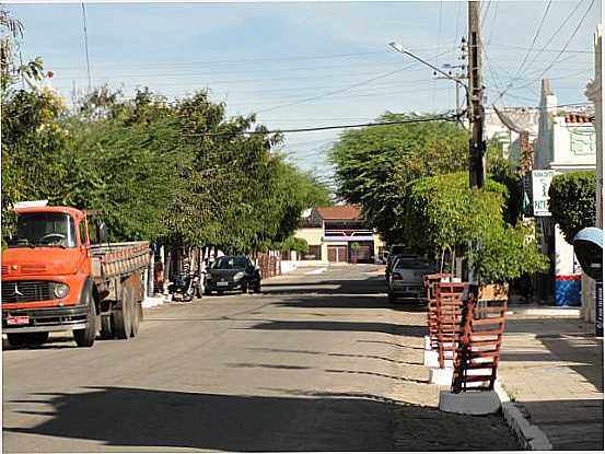 RUA JACOB FRANTZ, CENTRO, POR LAMARTINE NOBRE - SO JOO DO RIO DO PEIXE - PB