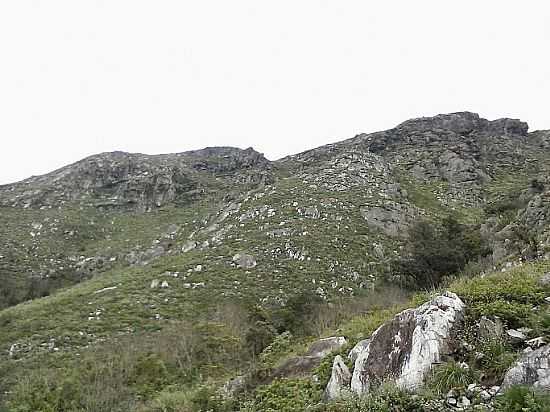 CARRAPICHEL-BA-MORRO EM CARRAPICHEL-FOTO:DAVID CORDEIRO - CARRAPICHEL - BA