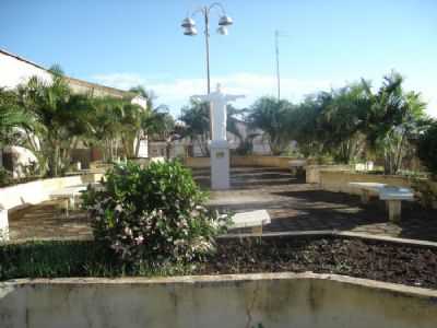 PRAA LATERAL DA IGREJA, POR JO RADMARKER GOMES SILVA - SERRA GRANDE - PB