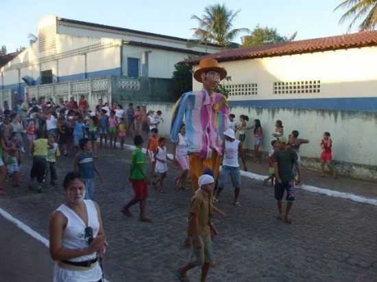 CRANAVAL TRADICIONAL BLOCO Z PEREIRA , POR VALRIA ALVES - SERRA REDONDA - PB