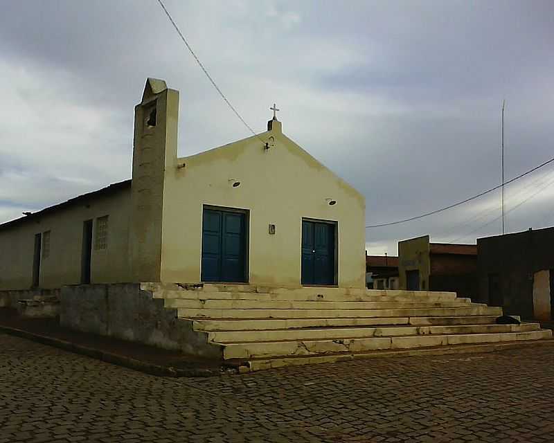 CASA NOVA-BA-IGREJA DE N.SRA.DO PERPTUO SOCORRO NO DISTRITO DE TIRIRICA-FOTO:ADALBERTO ELETRICISTA - CASA NOVA - BA