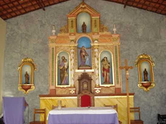 ALTAR DA CAPELINHA DE SANTOS REIS EM TACIMA(CAMPO DE SANTANA)-PB-FOTO:EDNEIDE SOUSA - TACIMA - PB