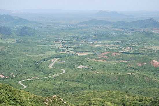 SERRA DO TEIXEIRA, DIVISA PB/RN-FOTO:RICARDO SABADIA - TEIXEIRA - PB