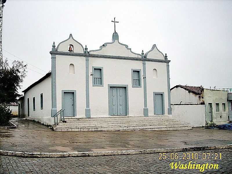 GUA FRIA-PE-PARQUIA DE SANTO ANTNIO-FOTO:WLUIZ - GUA FRIA - PE