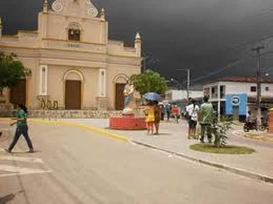 IGREJA DE CATINGAL-BA-FOTO:PORTALCATINGAL. - CATINGAL - BA