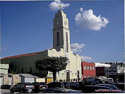 IGREJA MATRIZ DE N. SRA. DO LIVRAMENTO FOTO VICENTE A. QUEIROZ - ARCOVERDE - PE