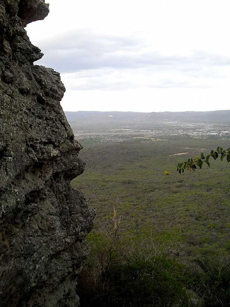 ARCOVERDE-PE-FORMAES ROCHOSAS NA SERRA DA CORUJA-FOTO:NOVAIS ALMEIDA  - ARCOVERDE - PE