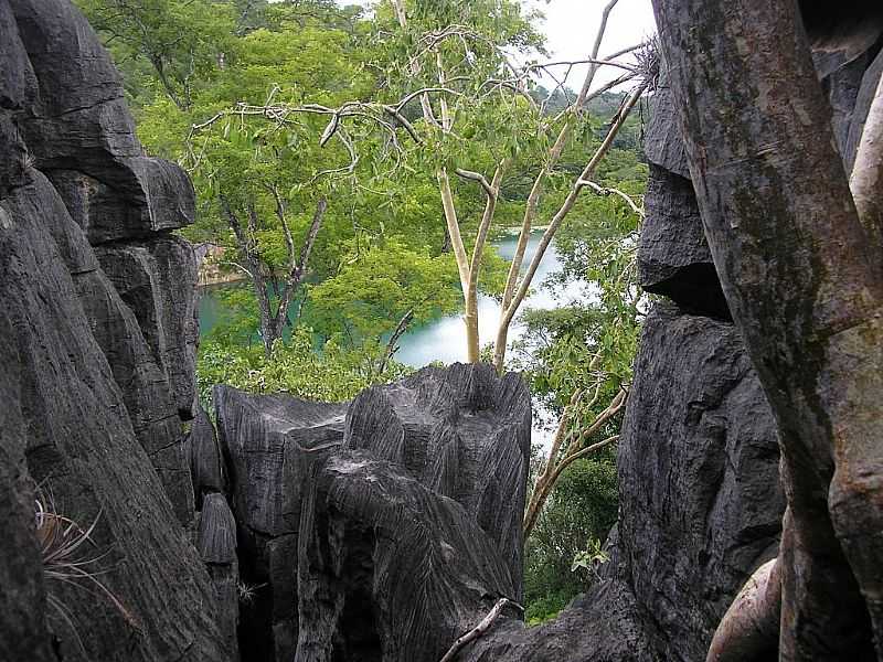 LAGOA AZUL VISTA DE CIMA DA GRUTA DO CATO - CATOLNDIA BA - POR ABNESTAIR  - CATOLNDIA - BA