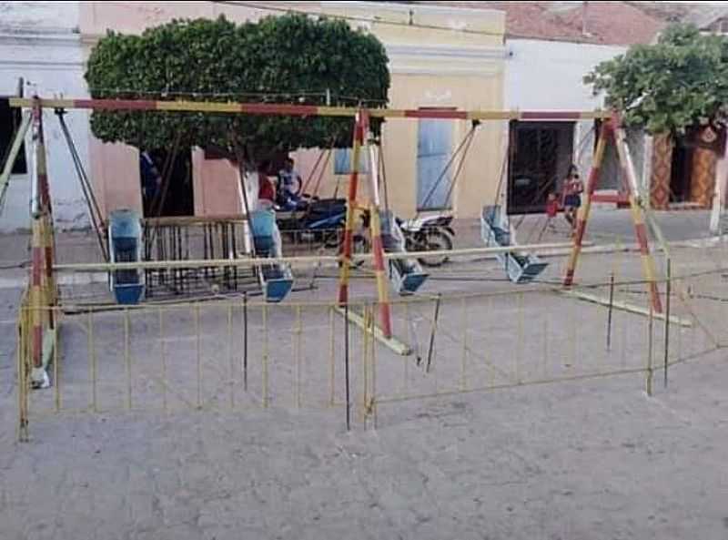 IMAGENS DA VILA DE BARRA DO RIACHO NO MUNICPIO DE SO JOAQUIM DO MONTE-PE - BARRA DO RIACHO - PE